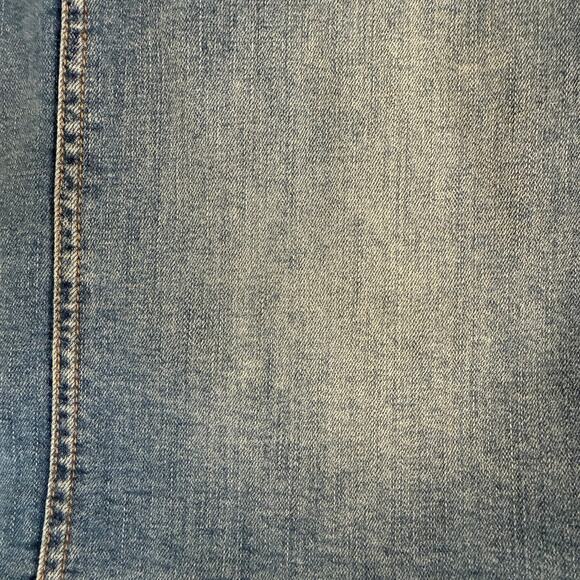 Kenneth Cole Reaction Denim Pencil Skirt SZ 6 Preppy Classic - Picture 8 of 8